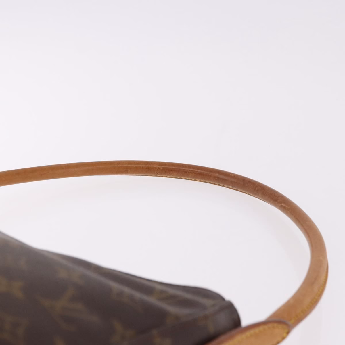 Louis Vuitton Looping GM - Image 10