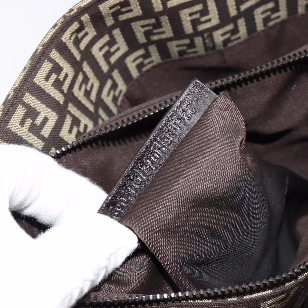 Fendi Zucchino Hand bag - Image 18