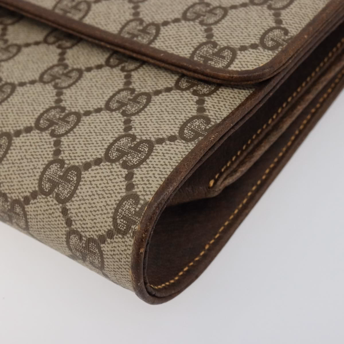 Gucci GG Crossbody PVC Buckle - Image 10