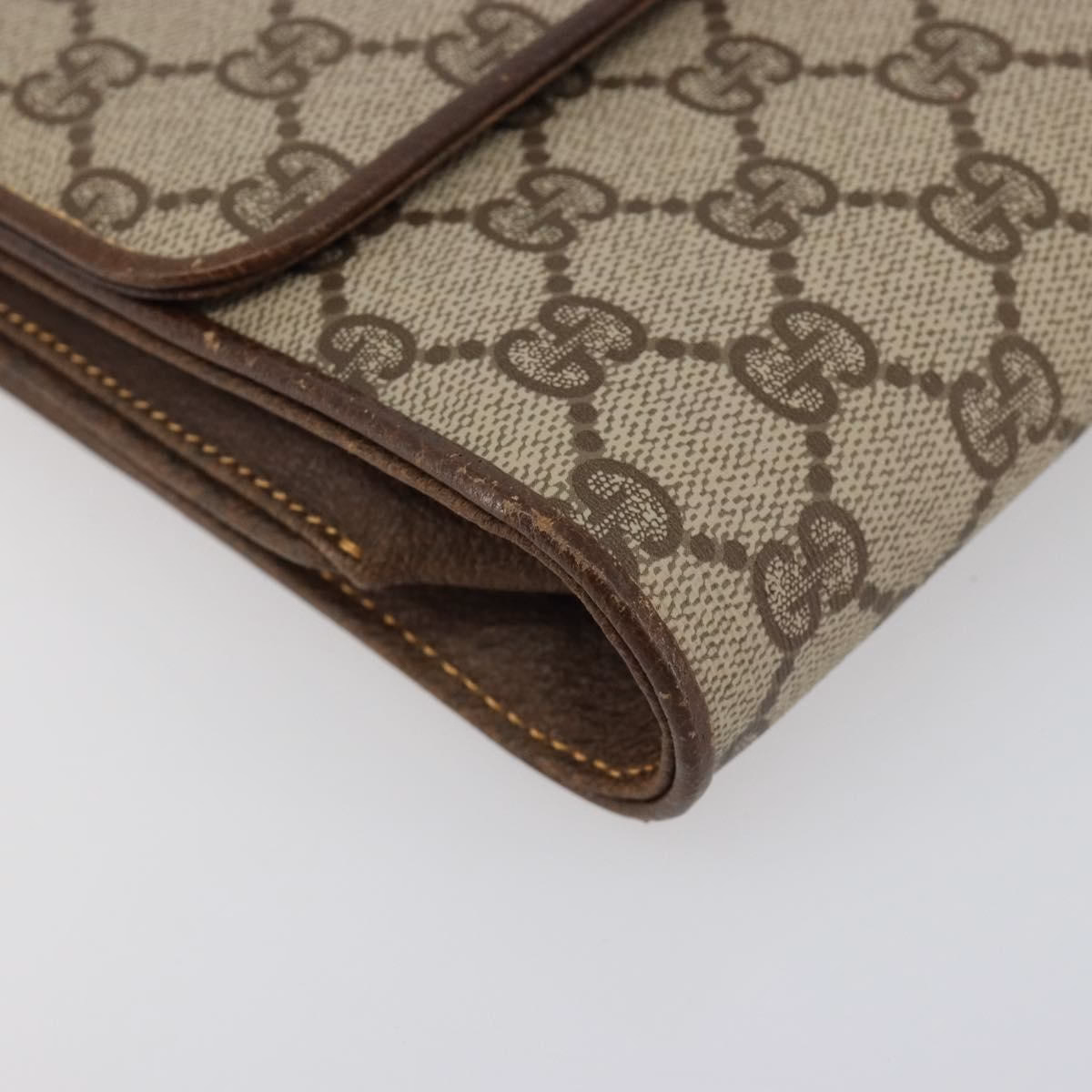 Gucci GG Crossbody PVC Buckle - Image 11