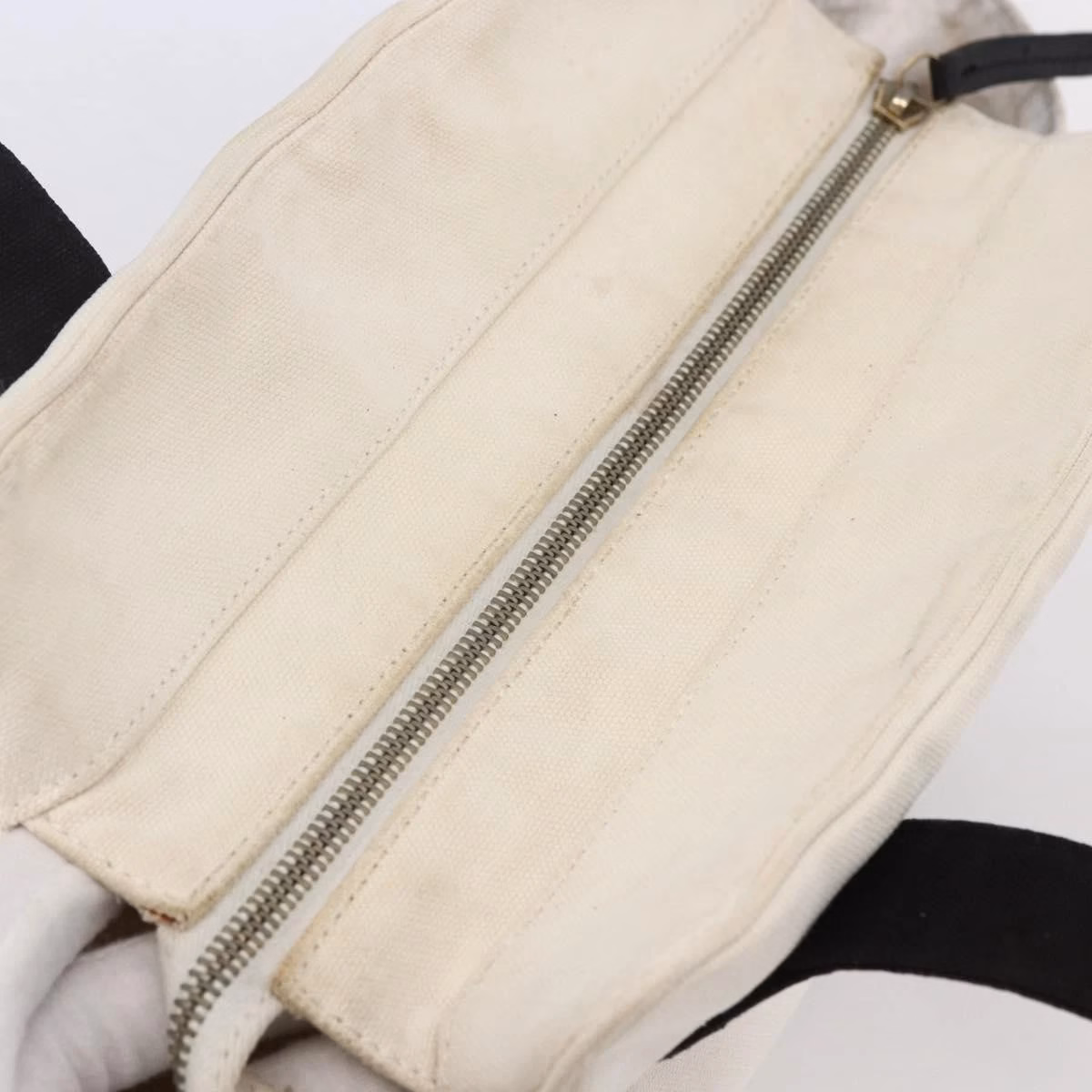 Chanel Marshmallow Hand Bag - Image 7