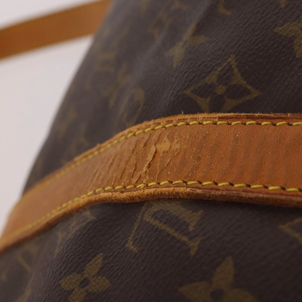 Louis Vuitton Keepall 45 - Image 15
