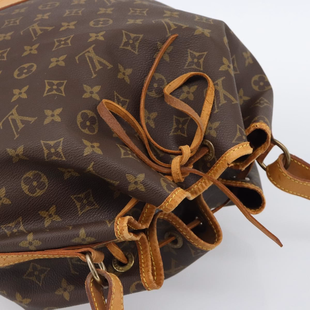 Louis Vuitton Noé - Image 6