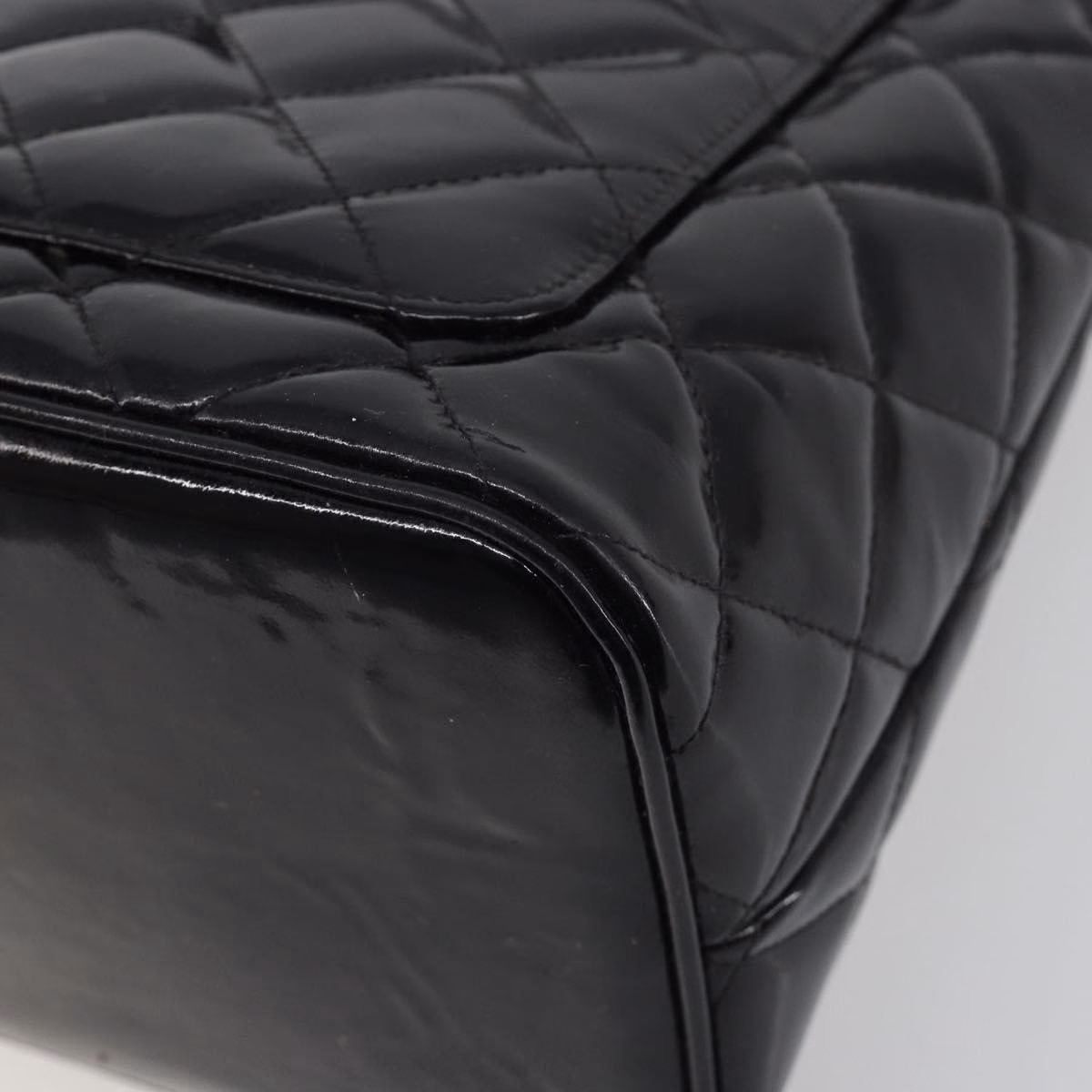 Chanel Patent Medallion Tote bag - Image 13