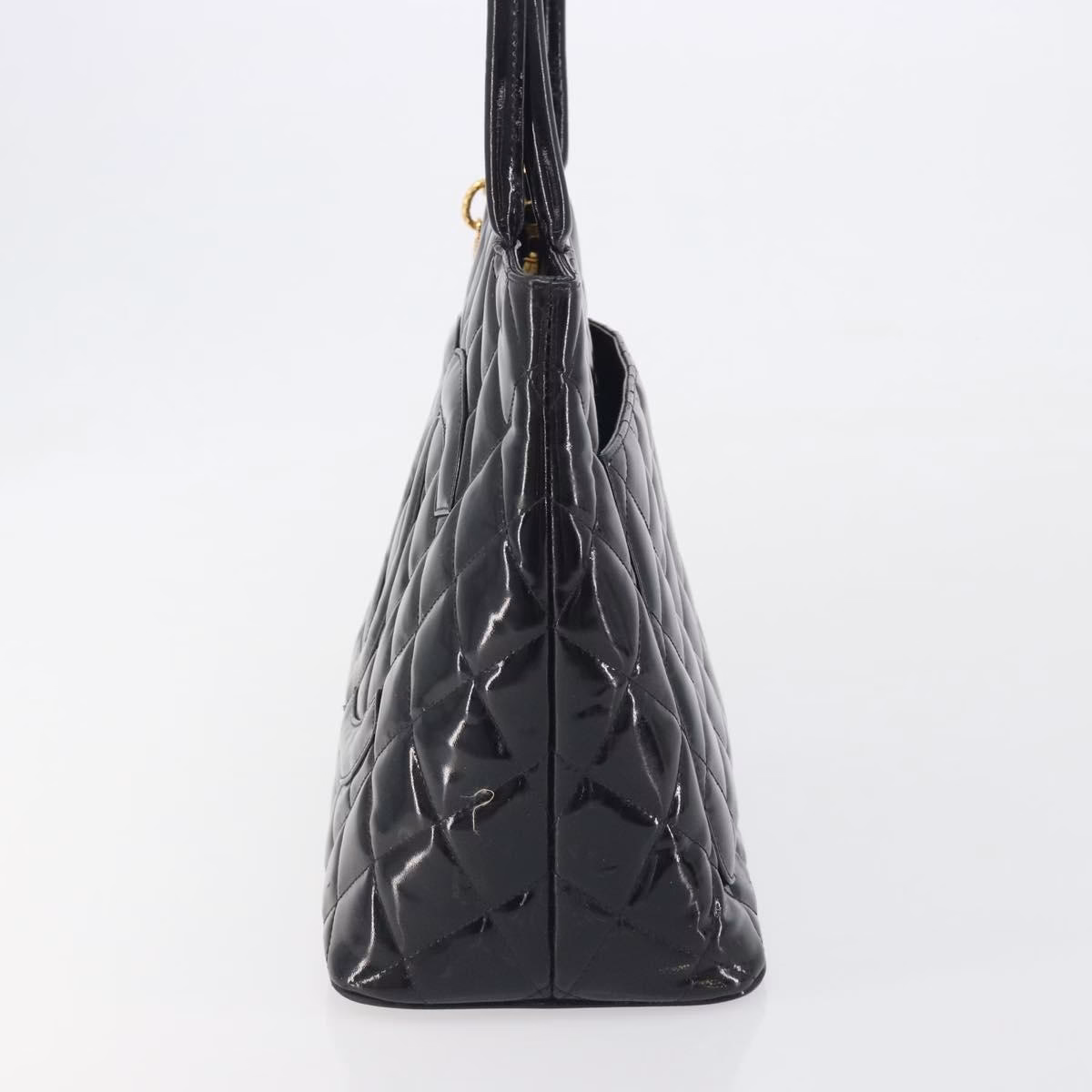 Chanel Patent Medallion Tote bag - Image 5