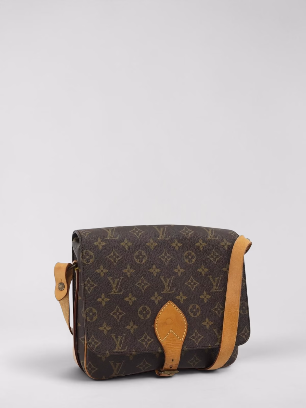Louis vuitton cartouchiere gm