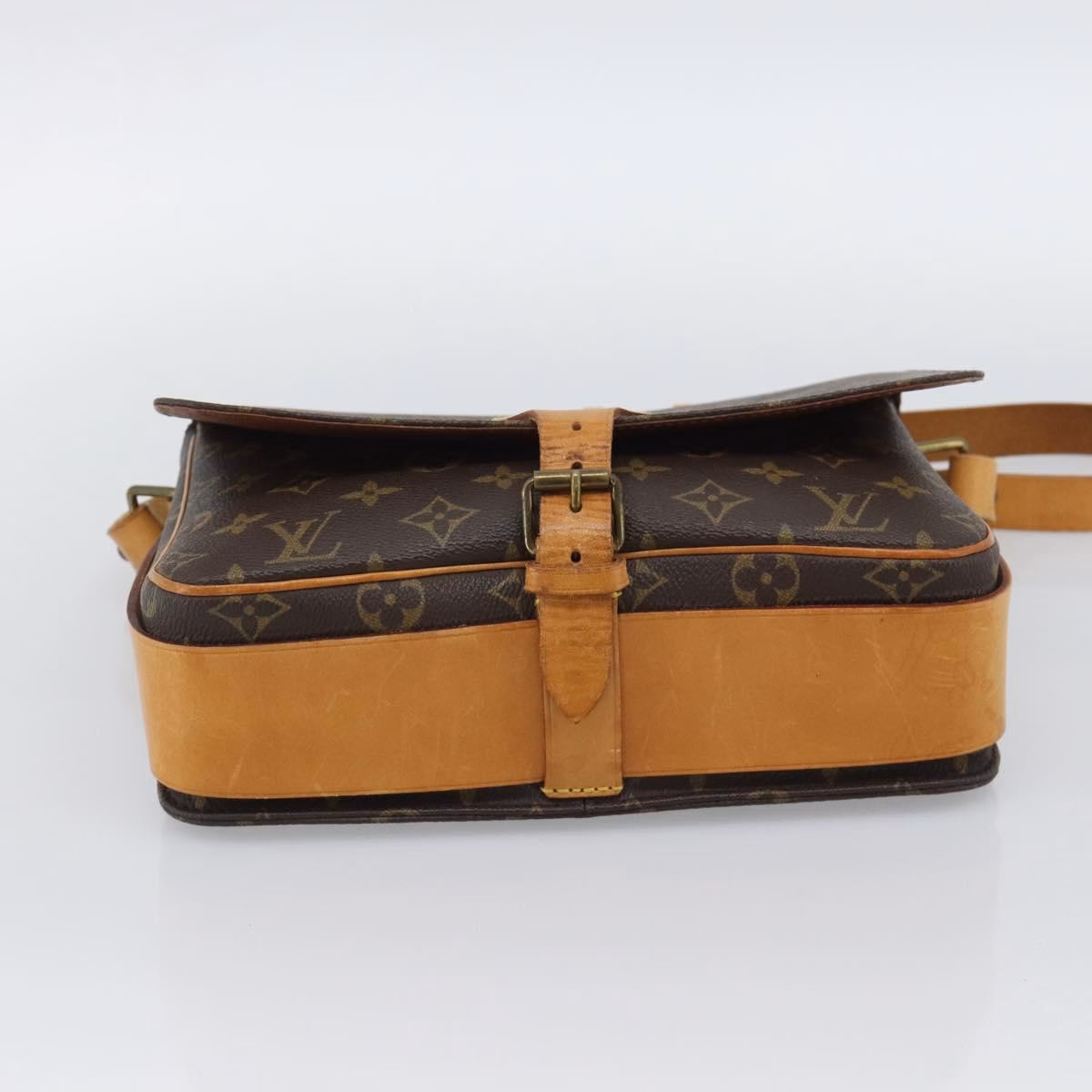 Louis Vuitton Cartouchière GM - Image 10