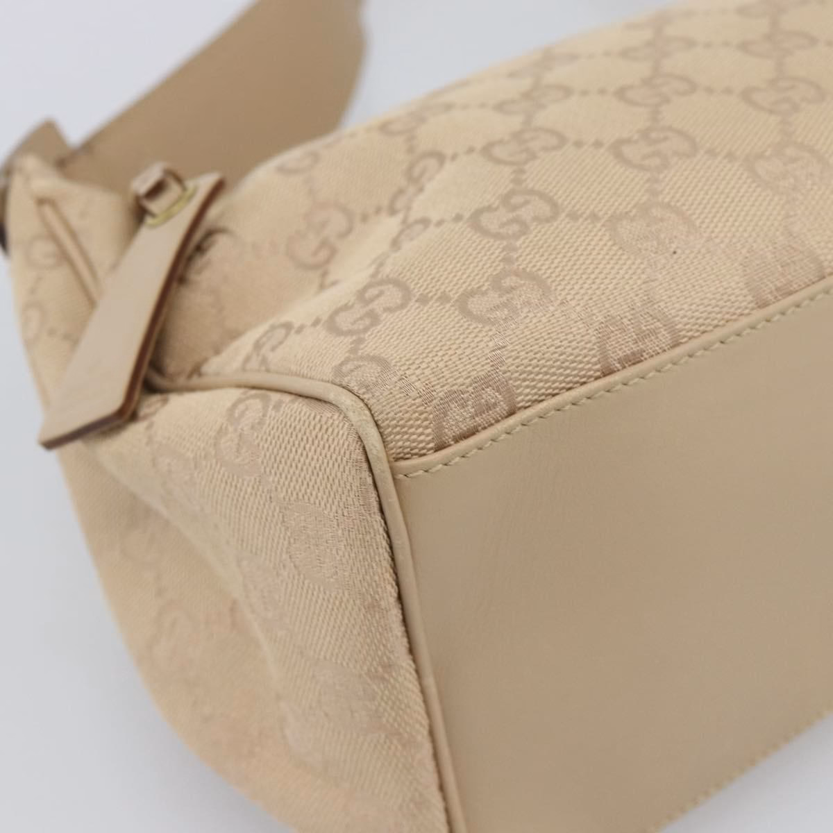 Gucci Pochette Beige - Image 11