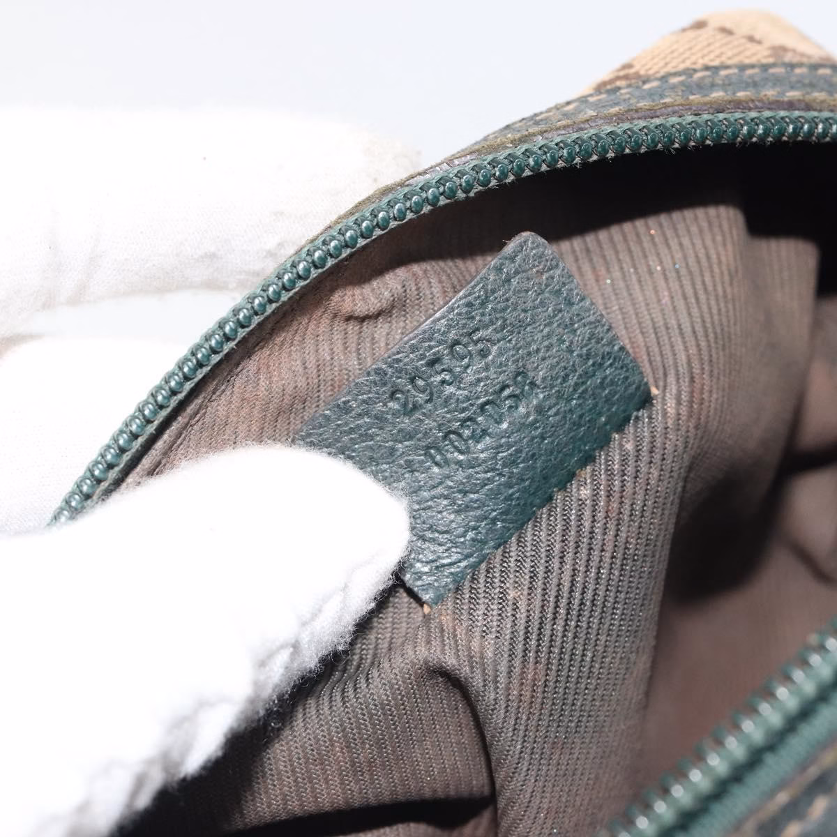 Gucci Pouch - Image 14