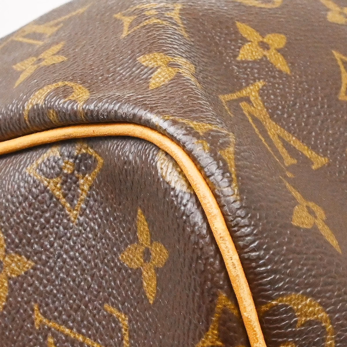 Louis Vuitton Keepall 55 - Image 6