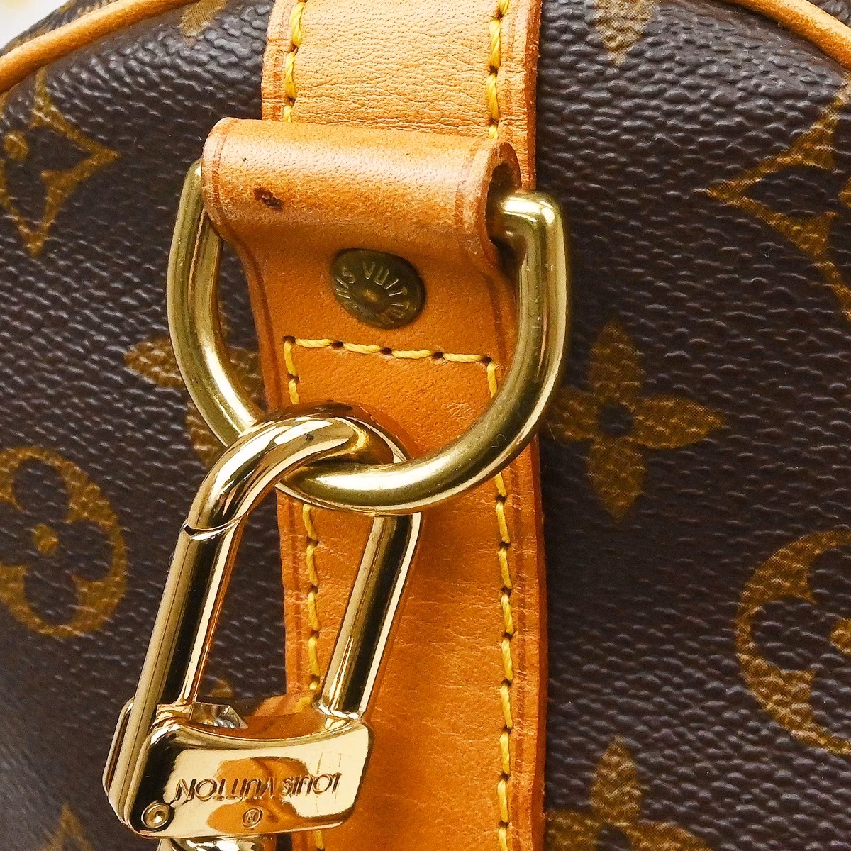Louis Vuitton Keepall 55 - Image 11