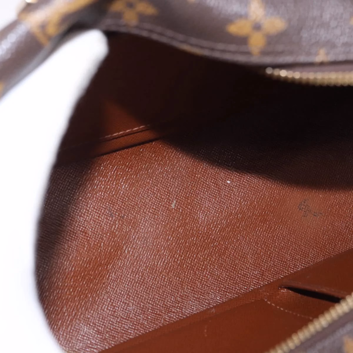 Louis Vuitton Cité MM - Image 18