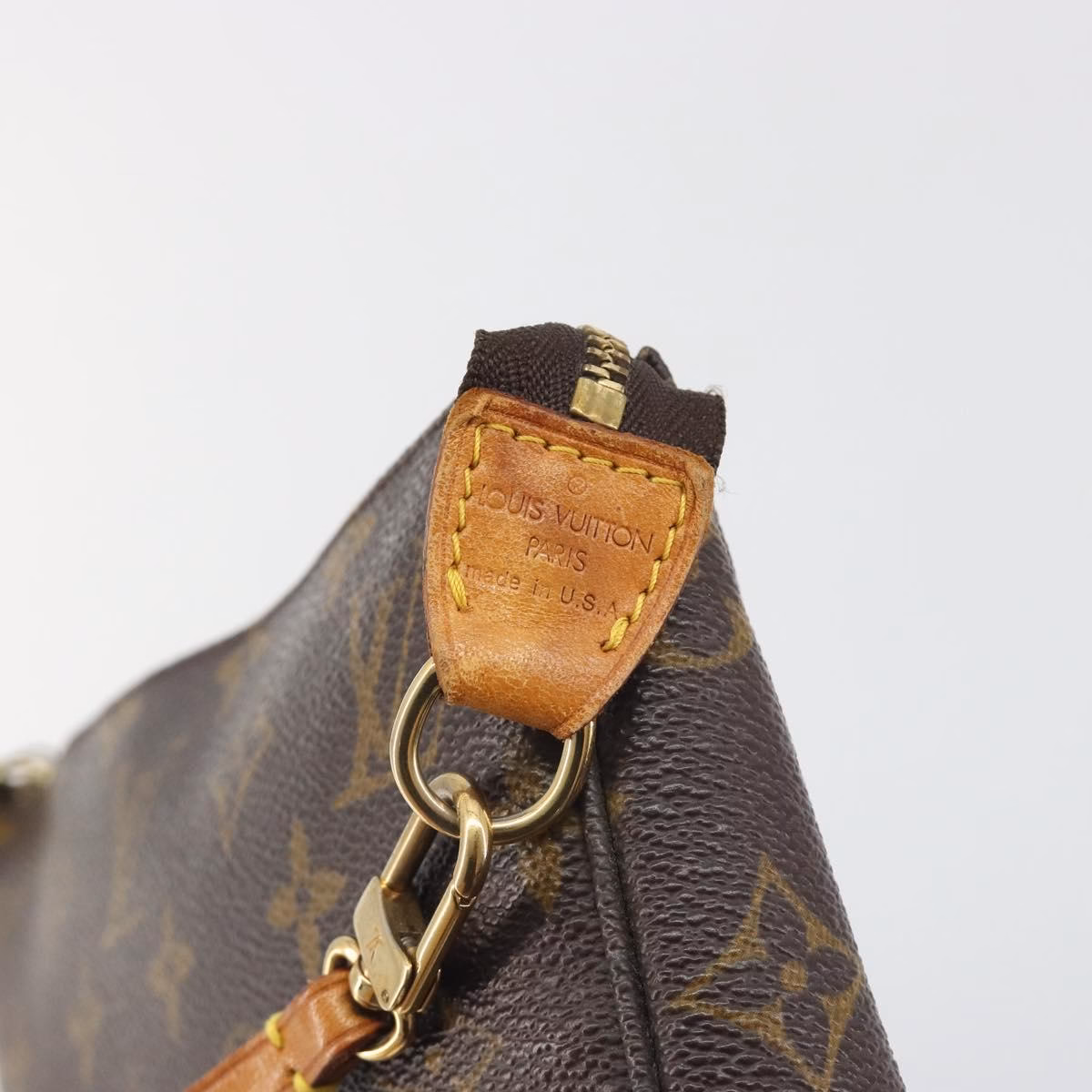 Louis Vuitton Pochette - Image 18