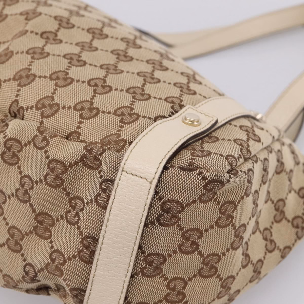 Gucci Abbey Shoulder Bag White - Image 11