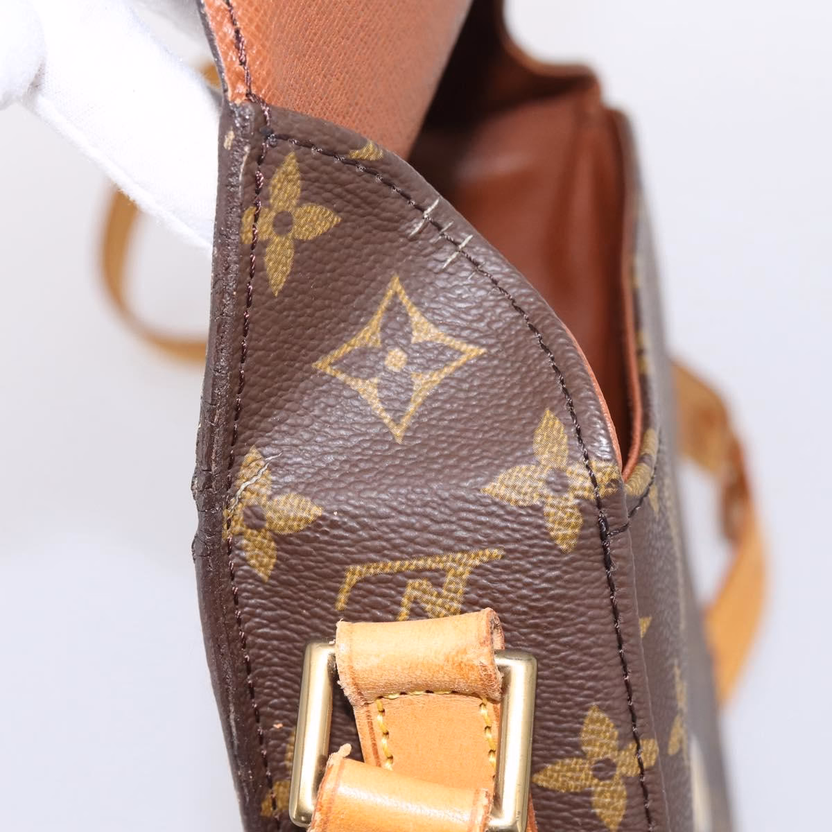 Louis Vuitton Saint Cloud GM - Image 18