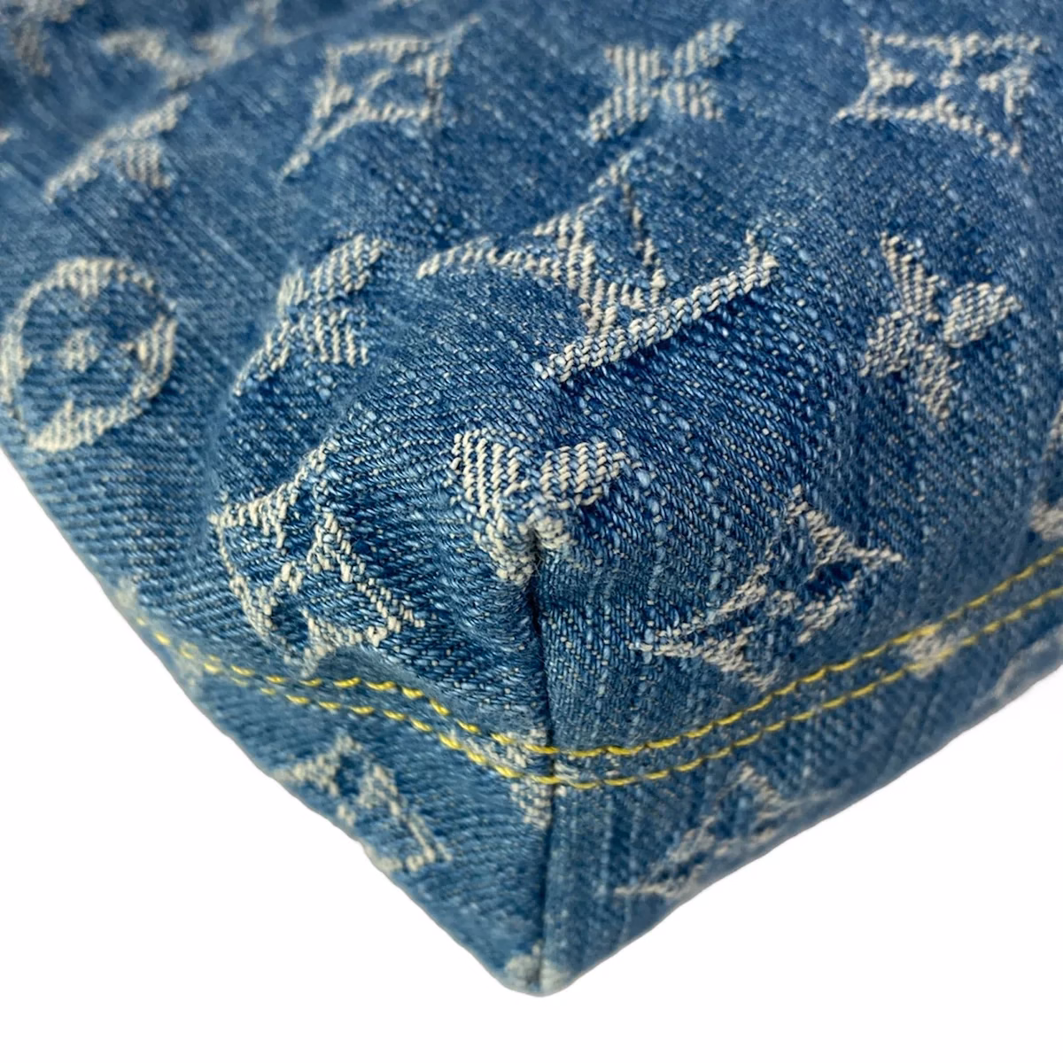 Louis Vuitton Pochette Hills Denim - Image 7