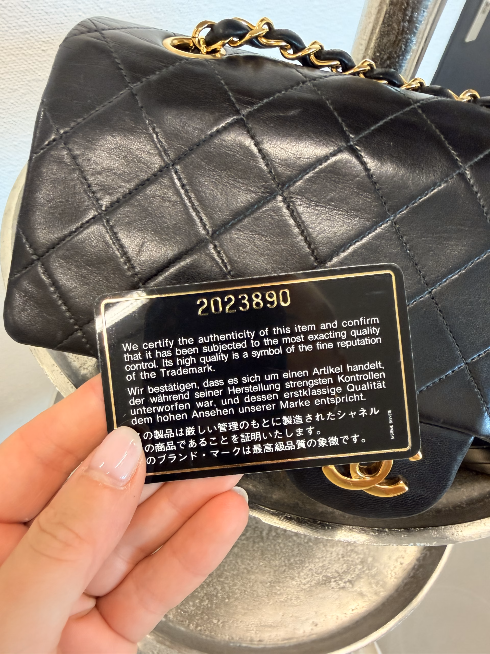 Chanel Double Flap Bag Medium Black - Image 13