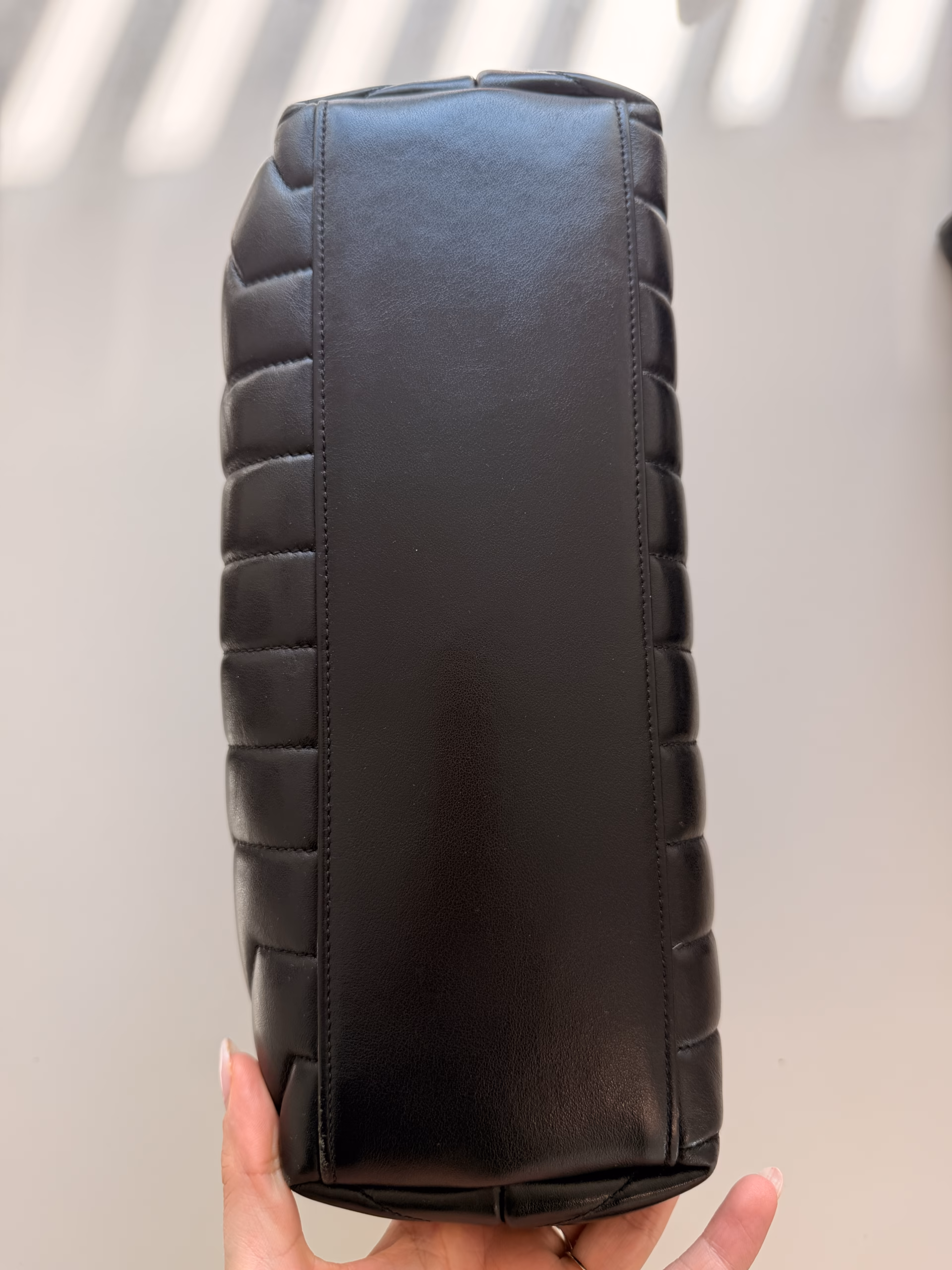 Saint Laurent Loulou Black - Image 6