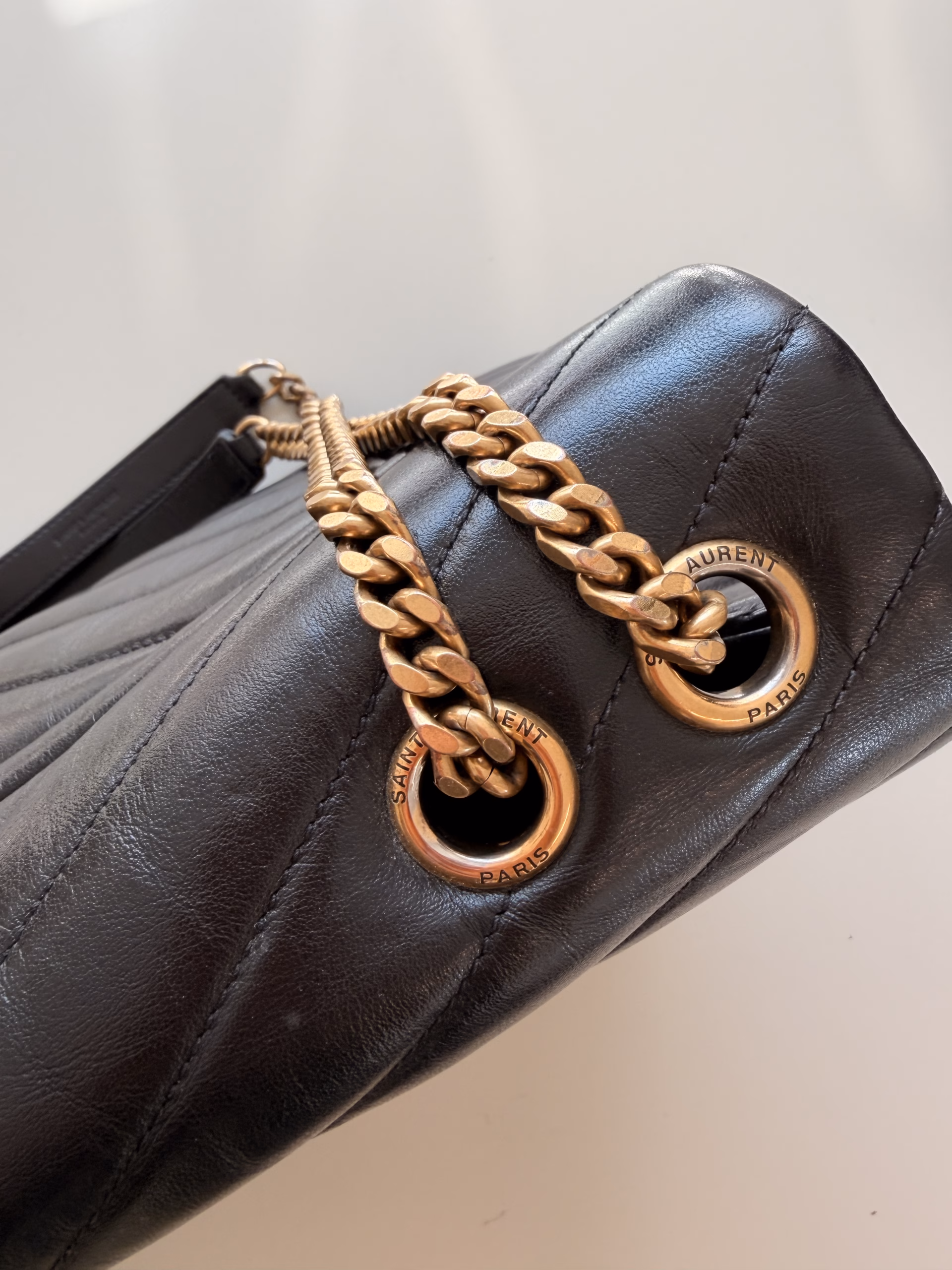 Saint Laurent Loulou Black - Image 14