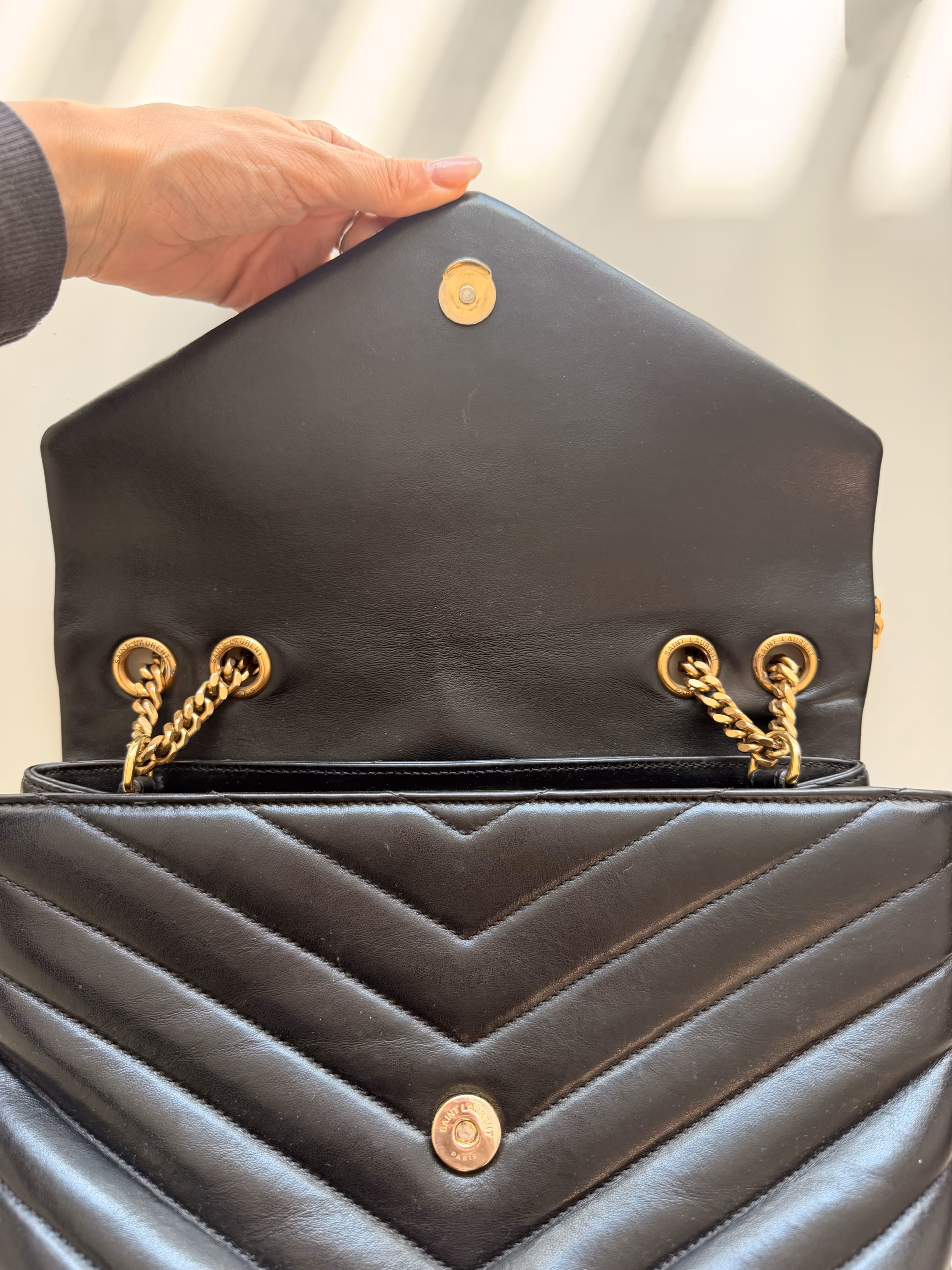 Saint Laurent Loulou Black - Image 15