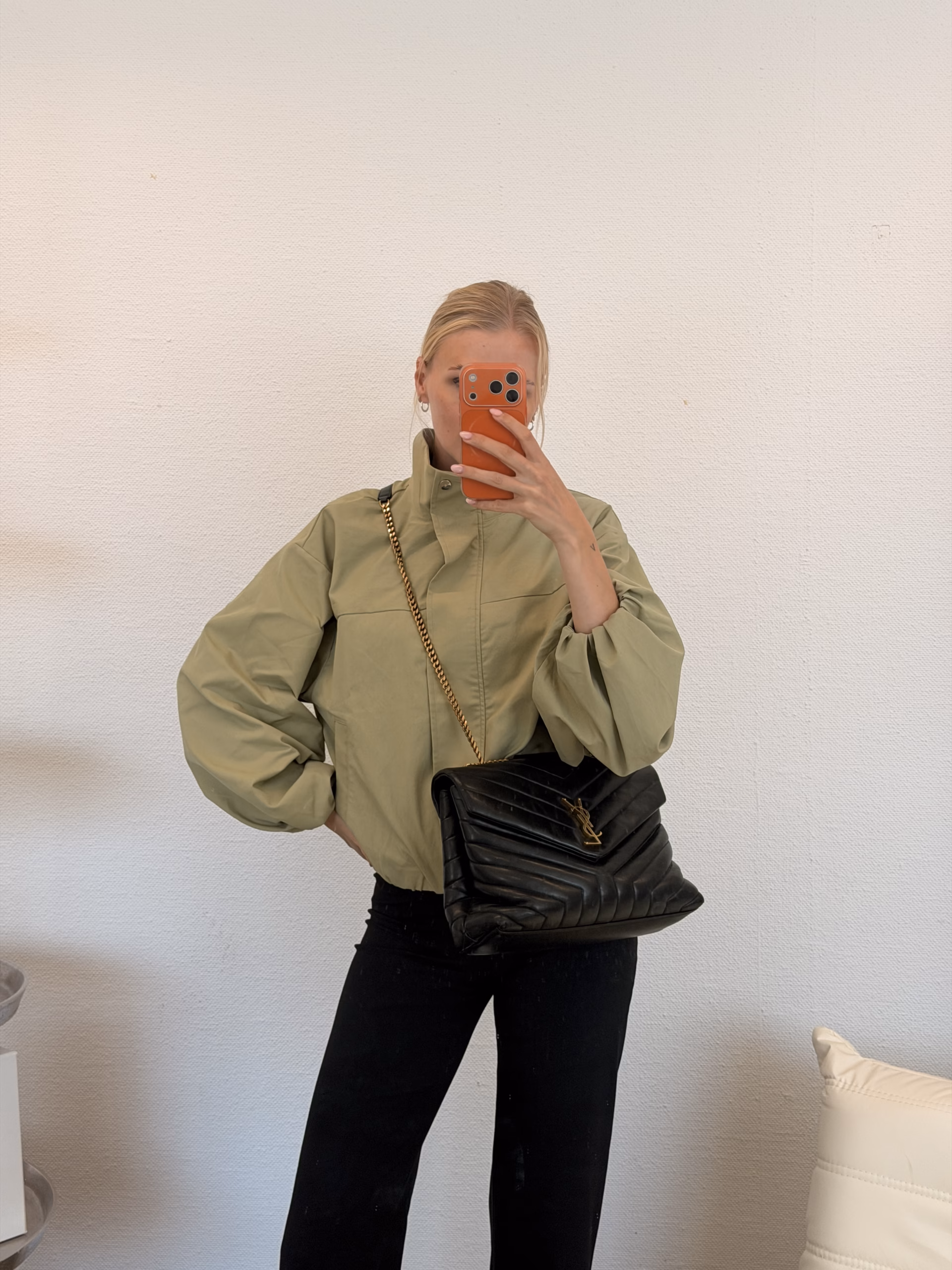 Saint Laurent Loulou Black - Image 21