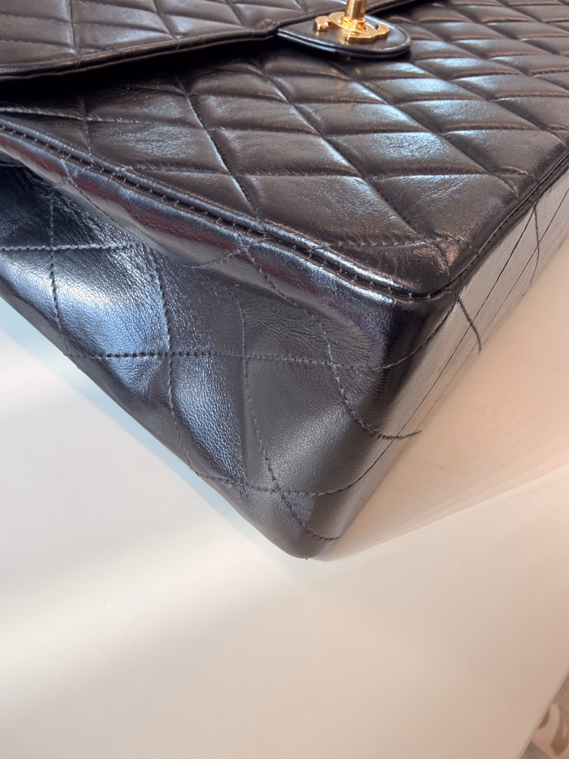 Chanel Jumbo Single Flap Bag - Image 12