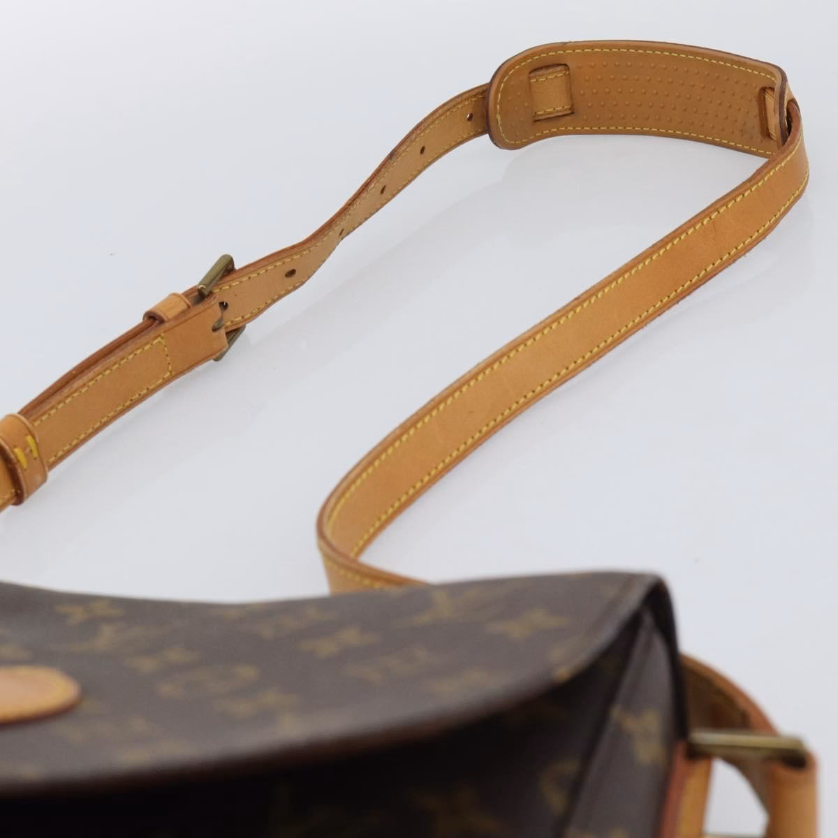 Louis Vuitton Saint Cloud GM - Image 9