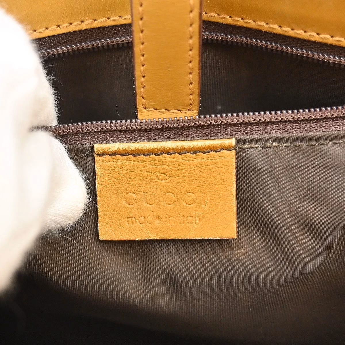Gucci Jackie Square Beige - Image 11