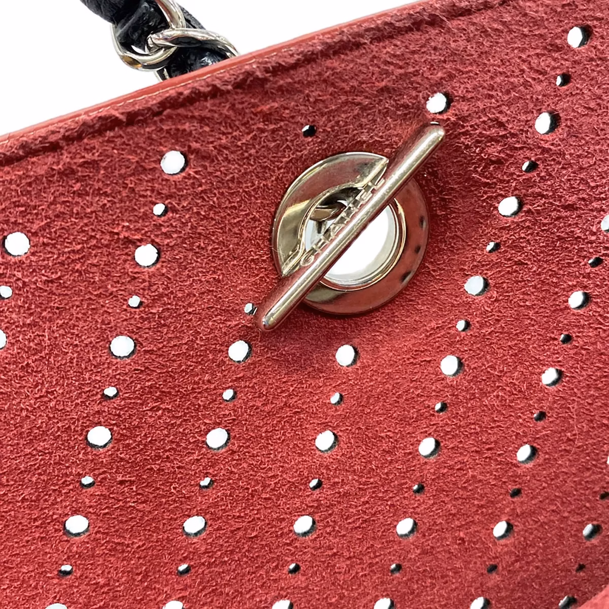 Chanel Calfskin Tote Bag - Image 16