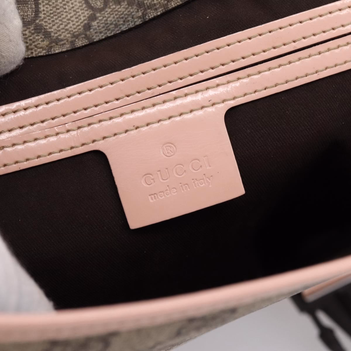 Gucci PVC Diaper Bag - Image 18